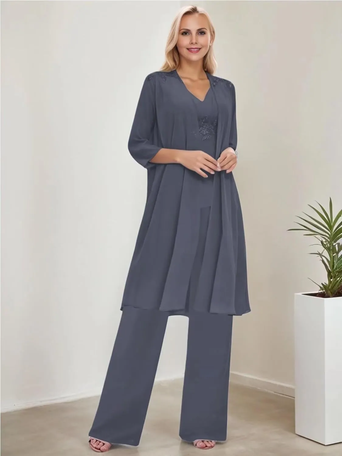 3 Piece Mother of The Bride Pantsuits Chiffon V-Neck Applique Zipper Pant Suits for Formal Wedding with Long Jackets