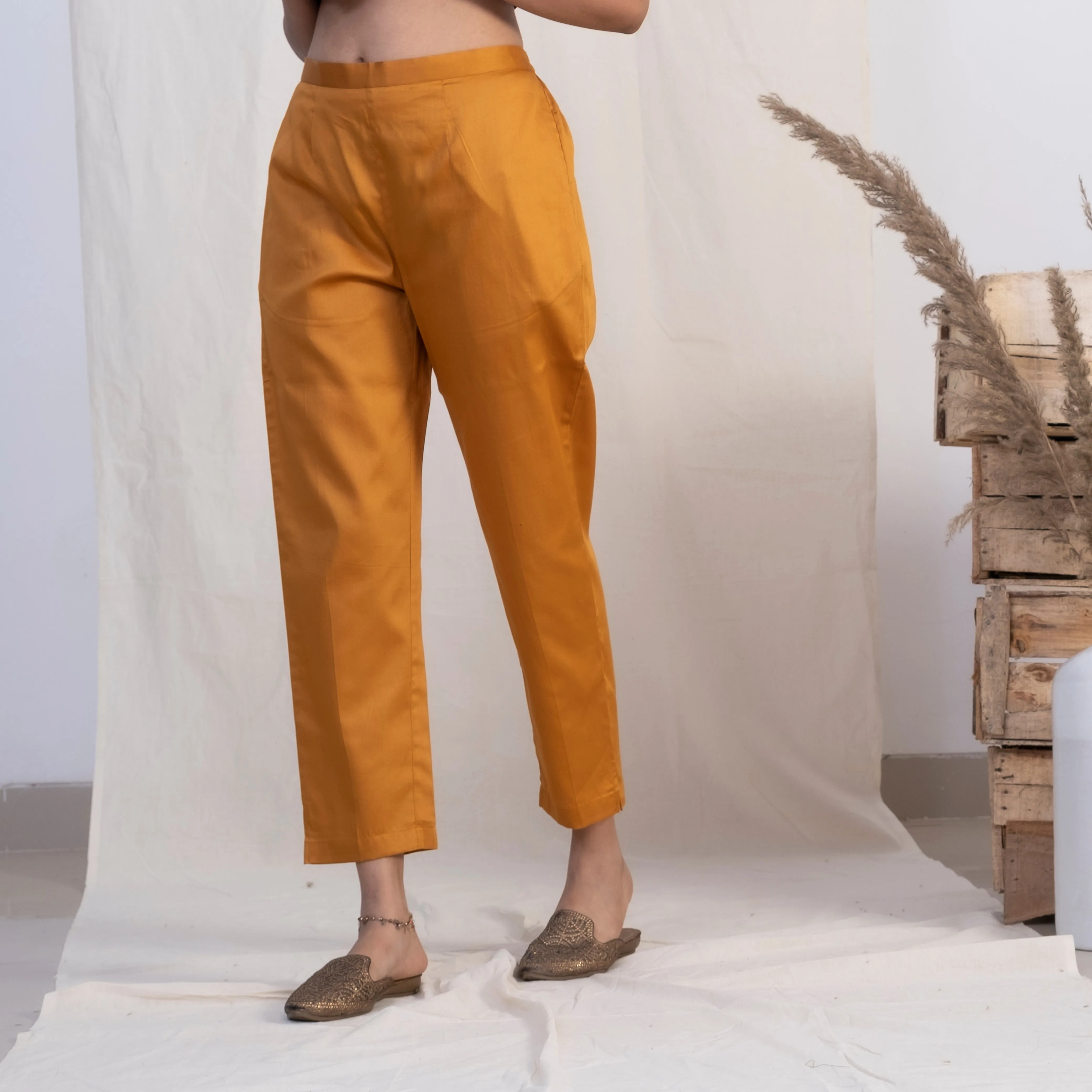 Akiso Gold Cigarette Pant