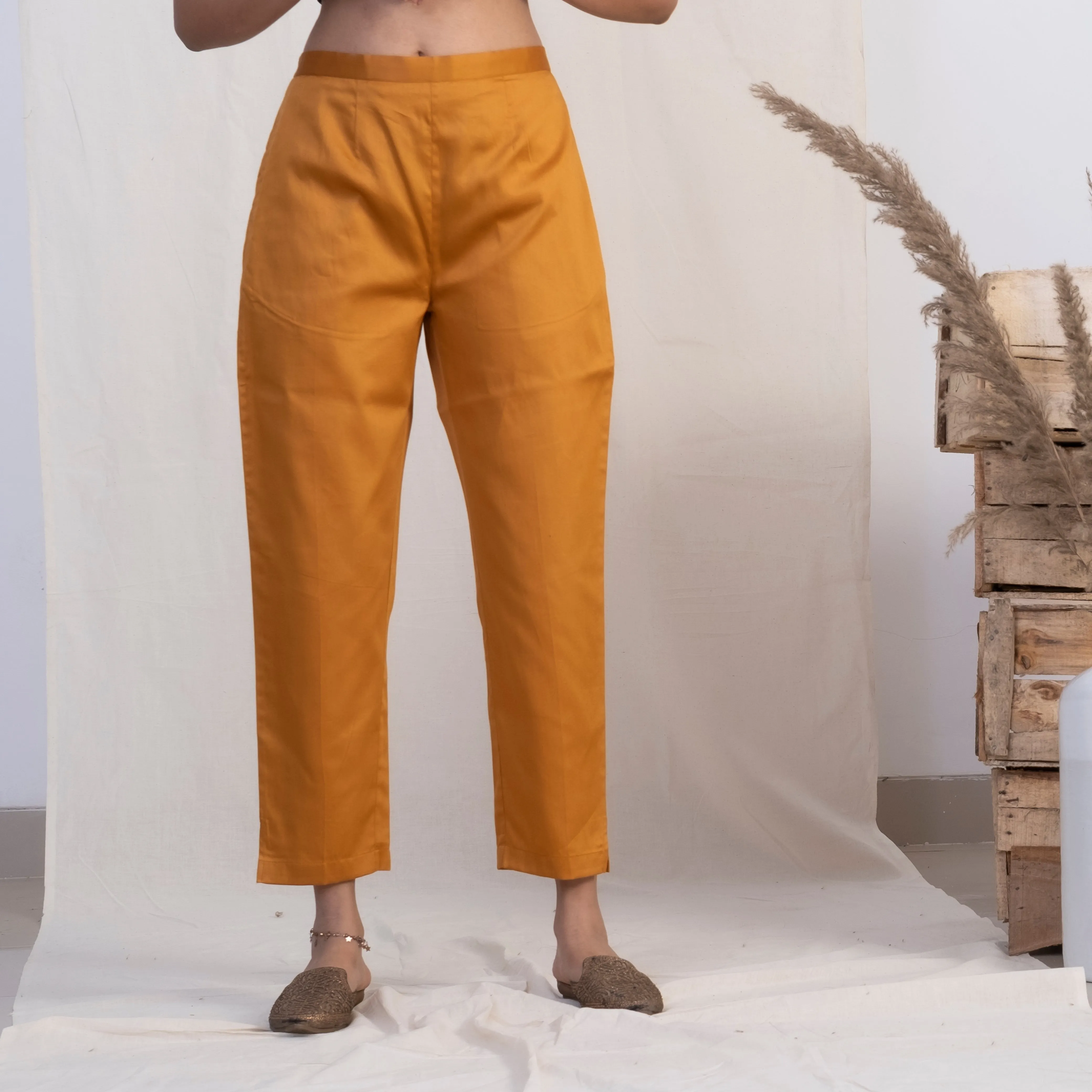 Akiso Gold Cigarette Pant