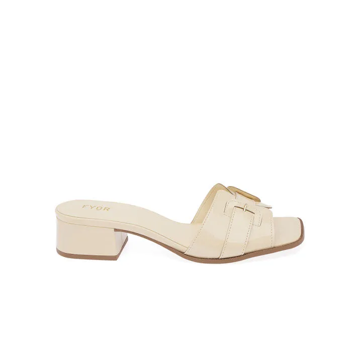 Chic Patent Mule BDV 107