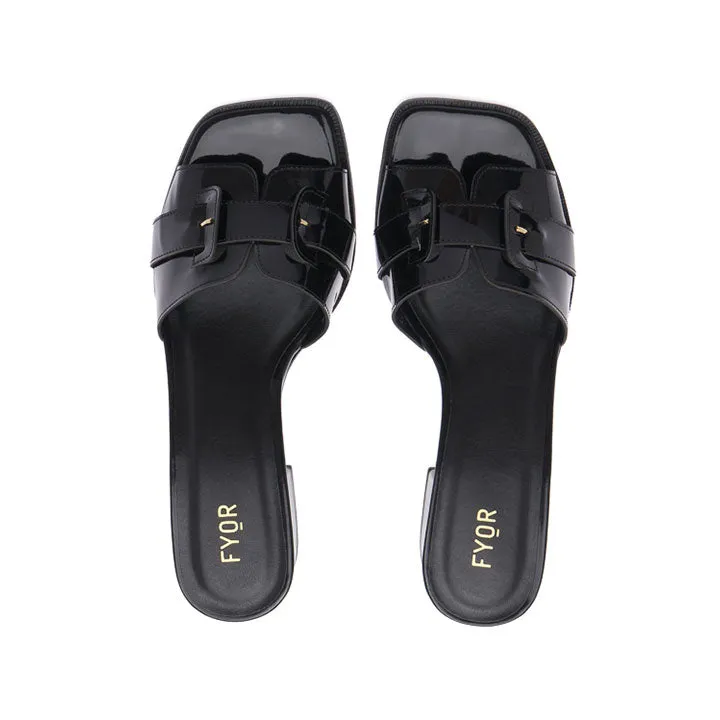 Chic Patent Mule BDV 107