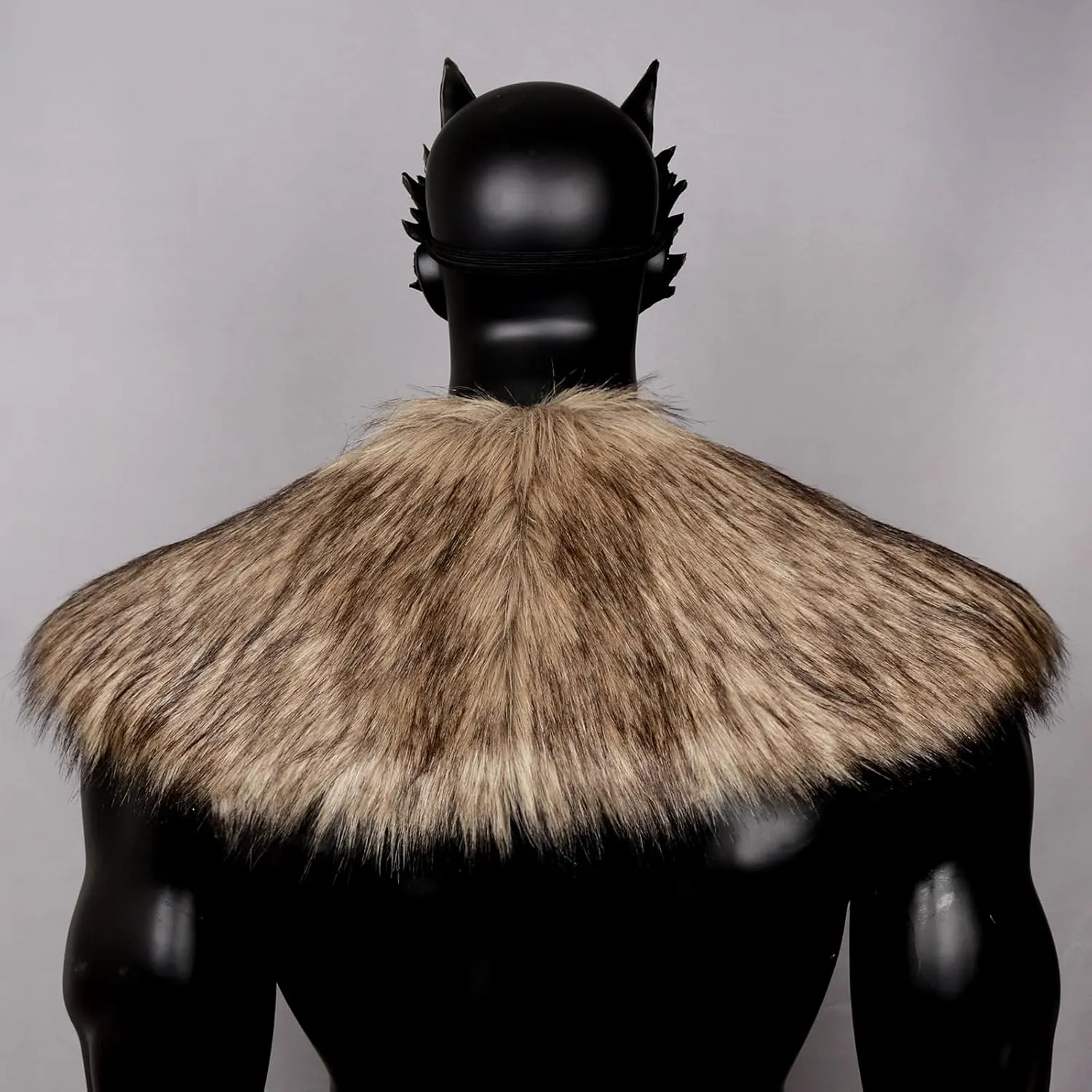 L'VOW Men Viking Fur Shawl Medieval Faux Fur Mantle Shoulder Wrap Collar Warrior Renaissance LARP Cosplay Costume