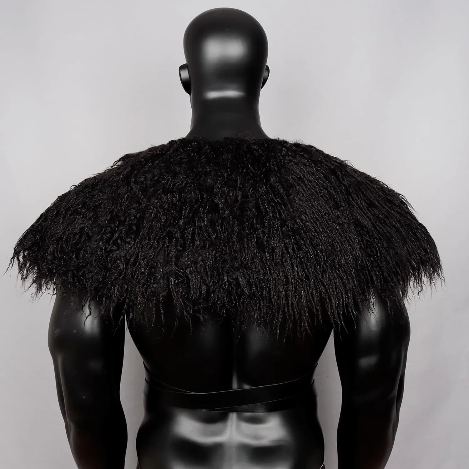 L'VOW Men's Faux Fur Collar Medieval Winter Warm Shoulder Wrap Viking Warrior Short Cape Shawl Halloween LARP Cosplay Costume