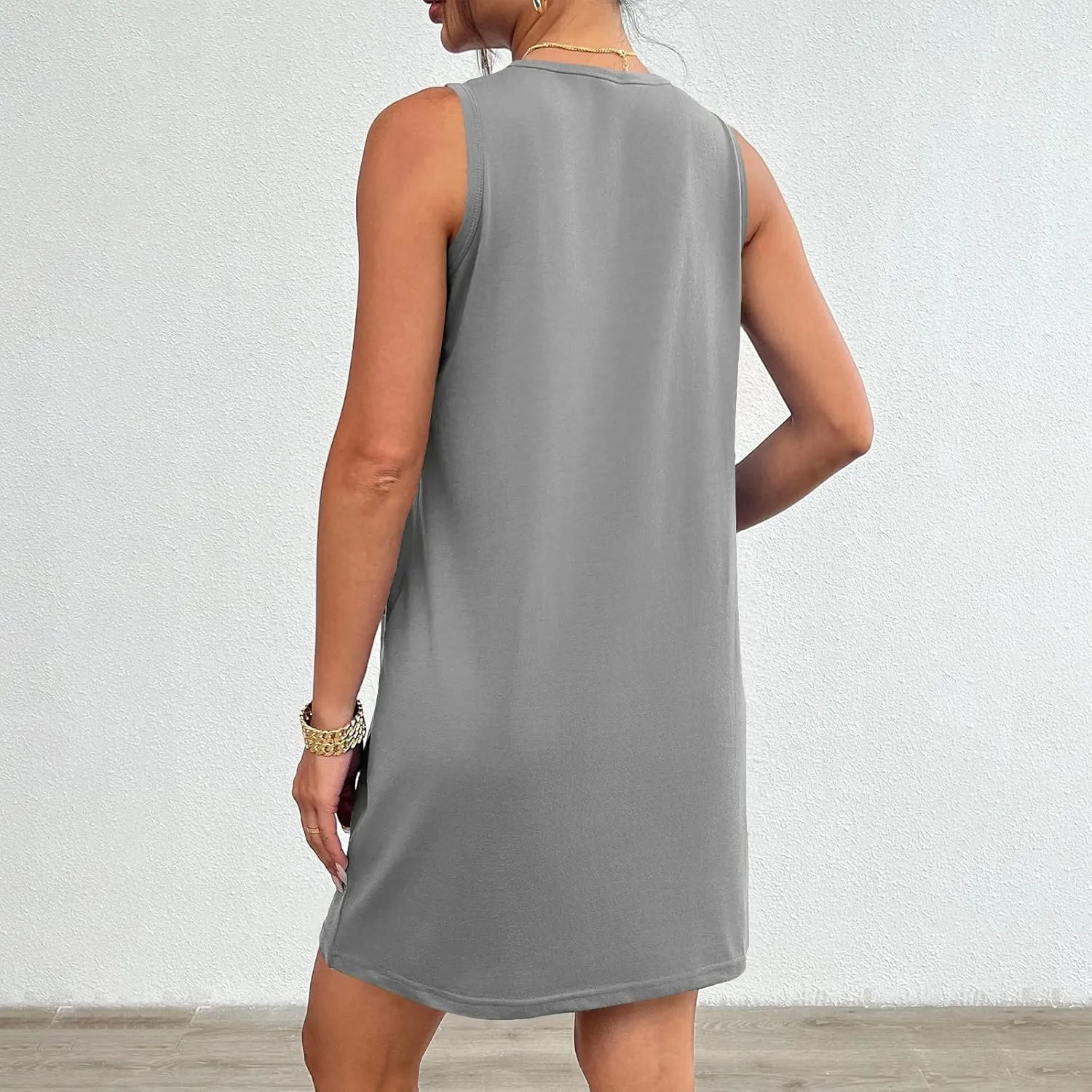 Sundresses for Women 2024 Casual Sleeveless Summer Tank Dress with Pockets Boho Beach Dress Vacation Swing Mini Dress