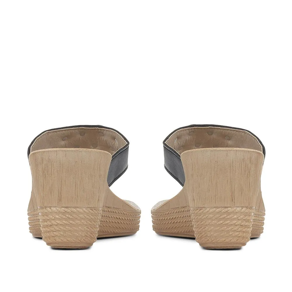 Toe-Post Wedge Sandals - INB35031 / 321 777