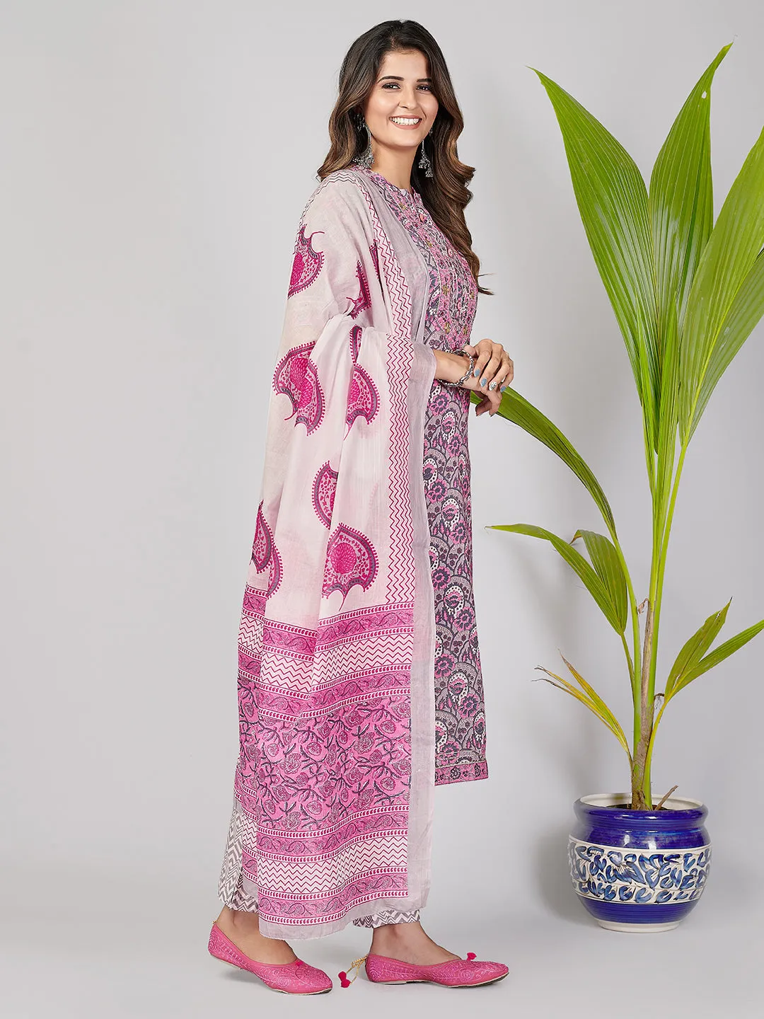 Women'S Printed & Gota Patti & Mirror Work Straight Cotton Pink Stitched Kurta Pant With Dupatta