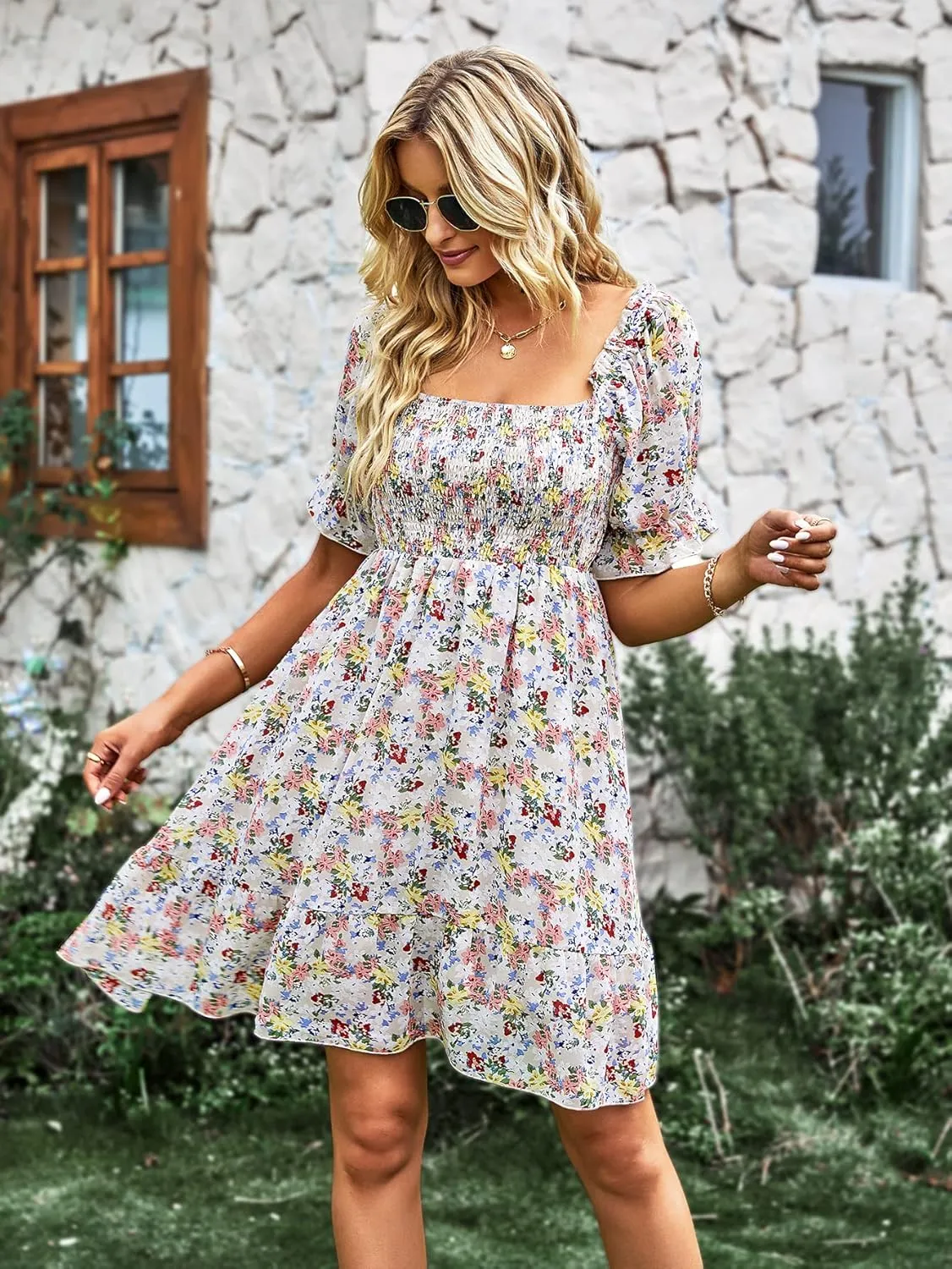 YOXUA Women's Casual Ruffle Square Neck Mini Dress, Short Sleeve Floral Printed Smocked A-Line High Waist Beach Dresses